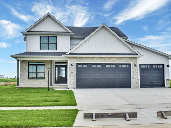 1418 Tinley Lane, Mahomet, IL 61853