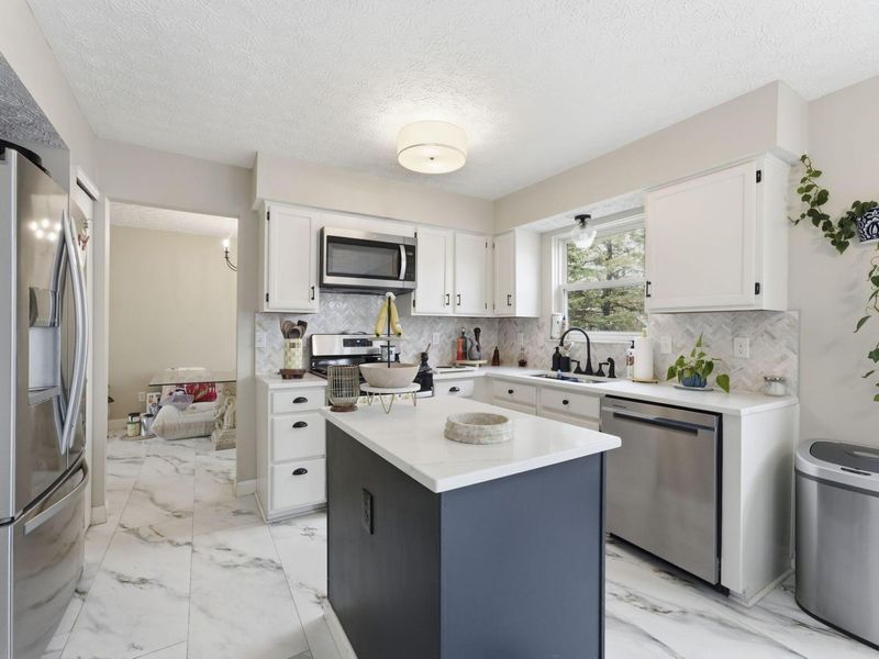 1000 Beaujolais Place, Galloway, OH 43119 Photo 15