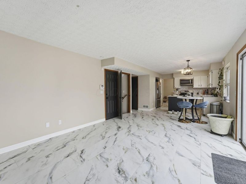 1000 Beaujolais Place, Galloway, OH 43119 Photo 20