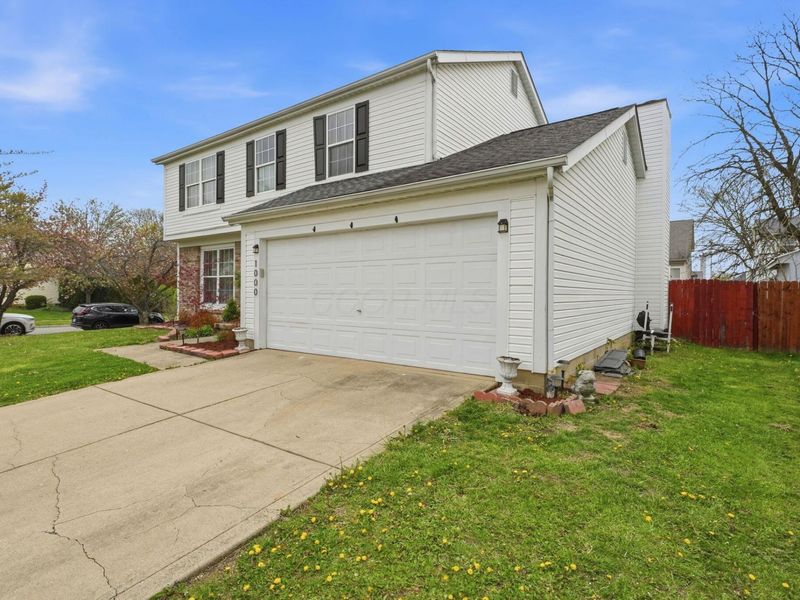 1000 Beaujolais Place, Galloway, OH 43119 Photo 3