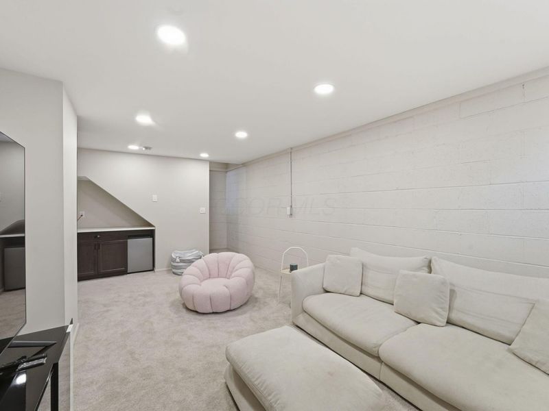 1000 Beaujolais Place, Galloway, OH 43119 Photo 38