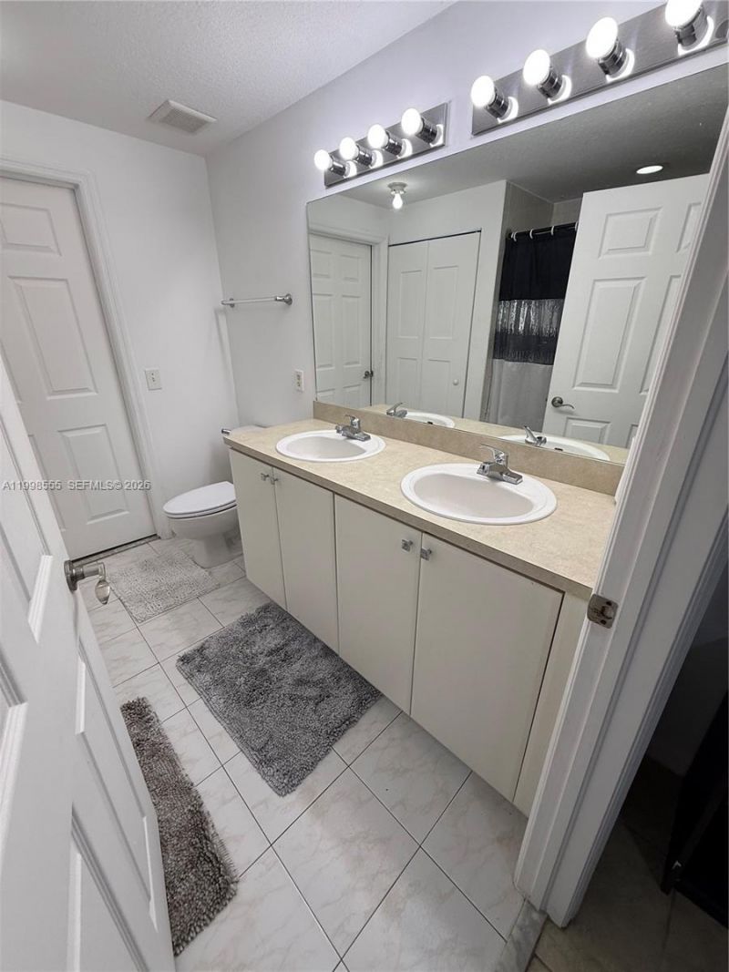 119 SW 6th Ave, Unit 405, Miami, FL 33130 Photo