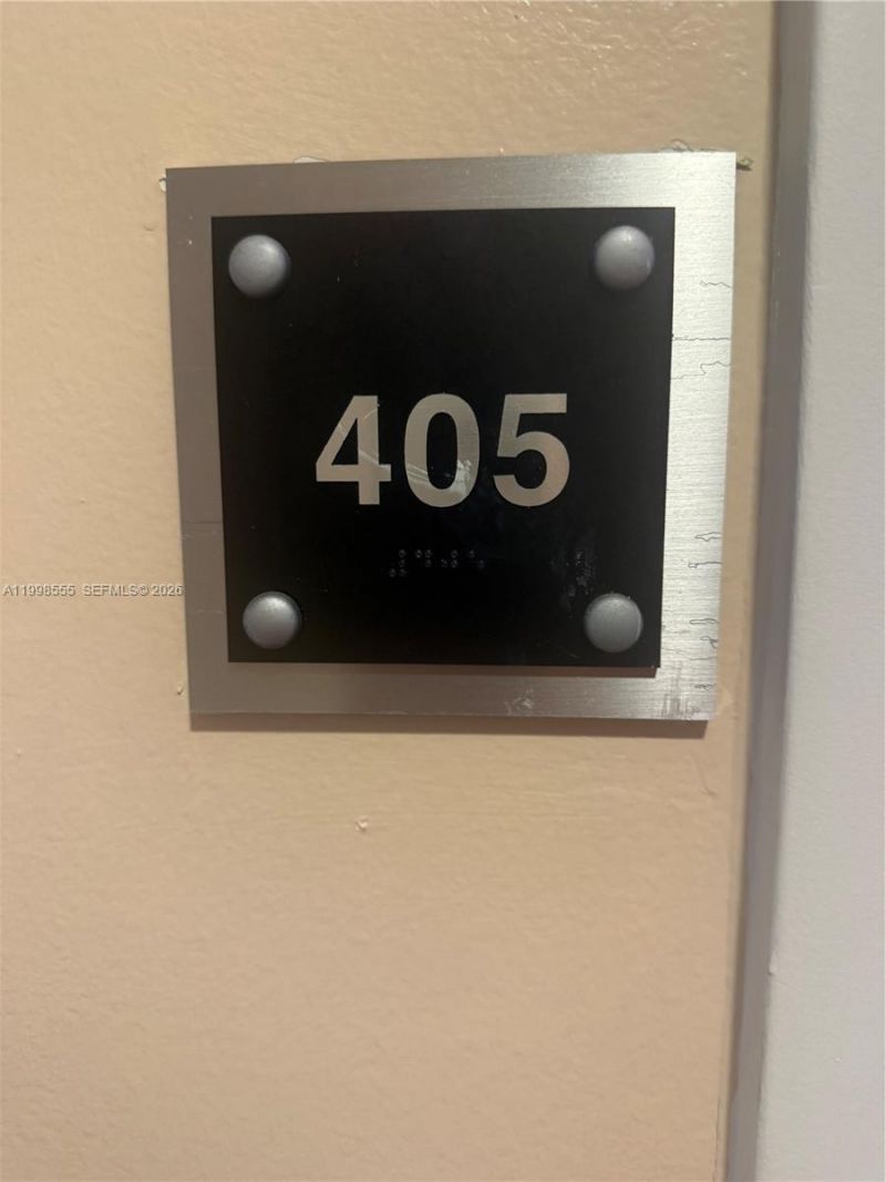 119 SW 6th Ave, Unit 405, Miami, FL 33130 Photo