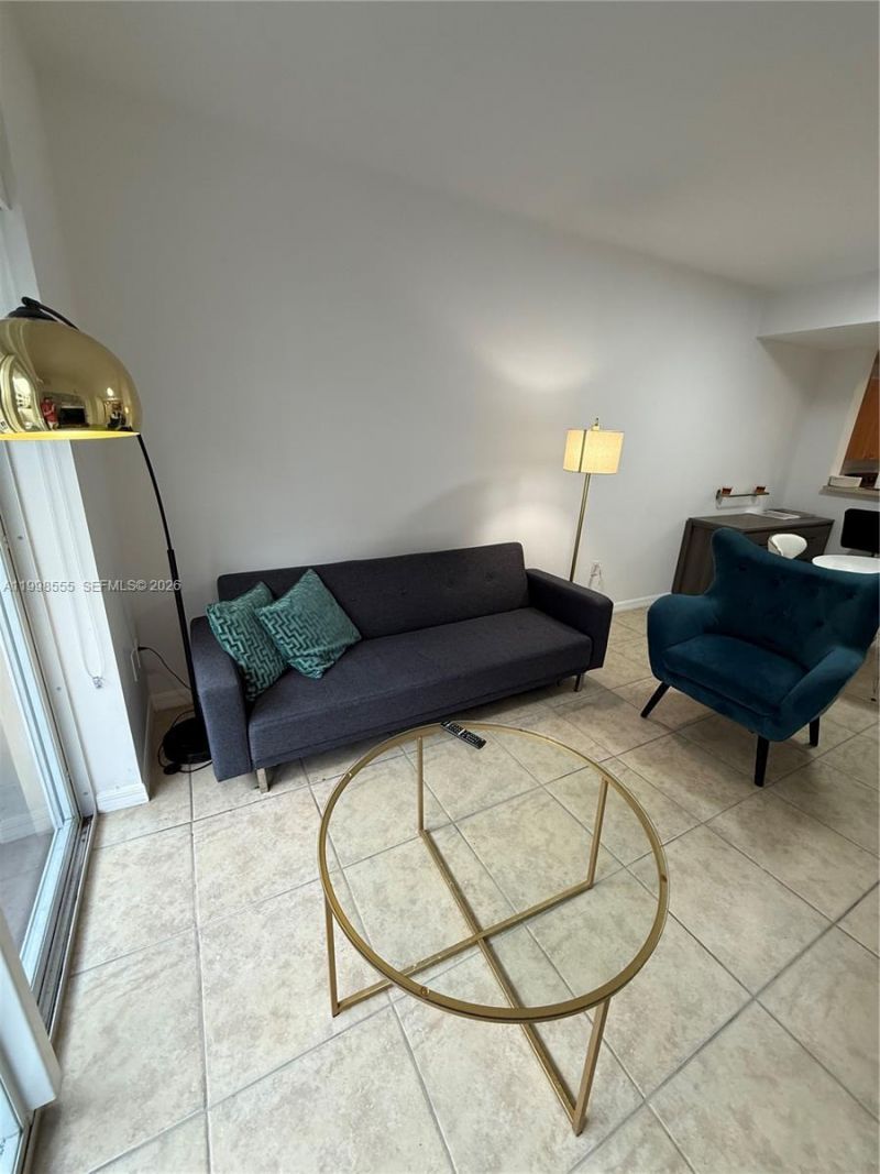 119 SW 6th Ave, Unit 405, Miami, FL 33130 Photo