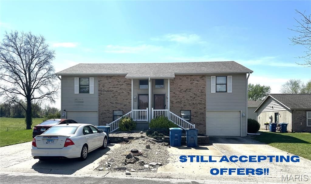 19 Peachtree Lane, Glen Carbon, IL 62034 Main Photo