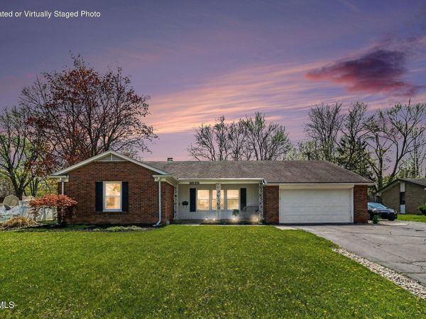 3825 Heatherbrook Drive, Toledo, OH 43614