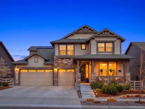 8275 Arapahoe Peak Street, Littleton, CO 80125