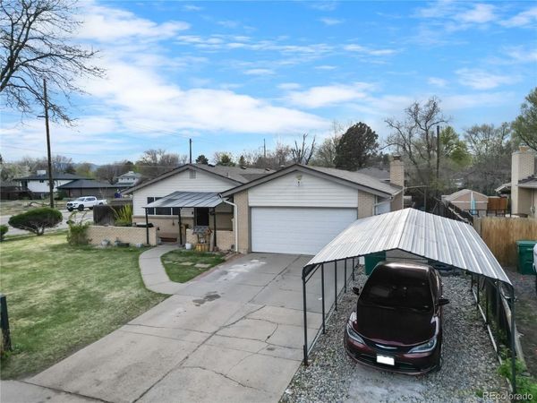 1093 S Holland Street , Lakewood, CO 80226