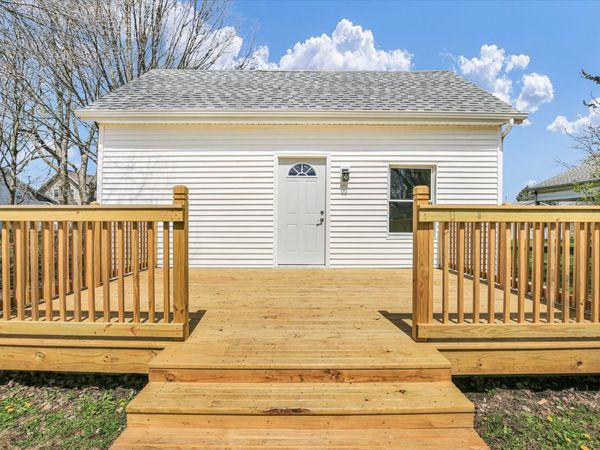 305 E Main Street , Ogden, IL 61859