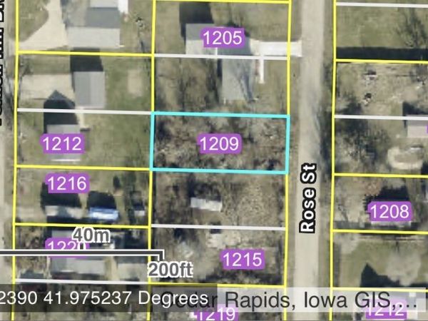 1209 Rose Street , Cedar Rapids, IA 52403