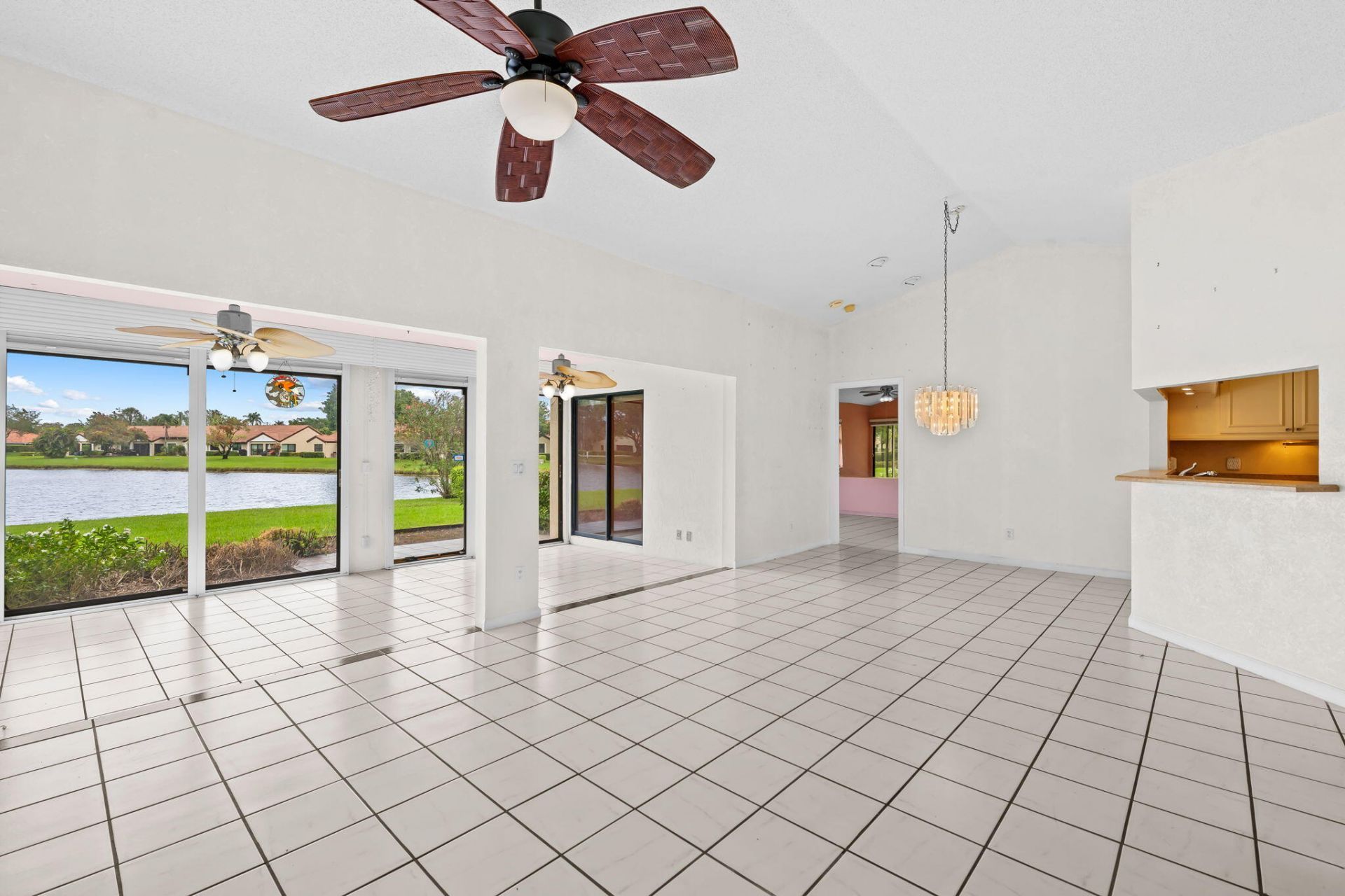 8257 Waterline Drive, Boynton Beach, FL 33472 Photo