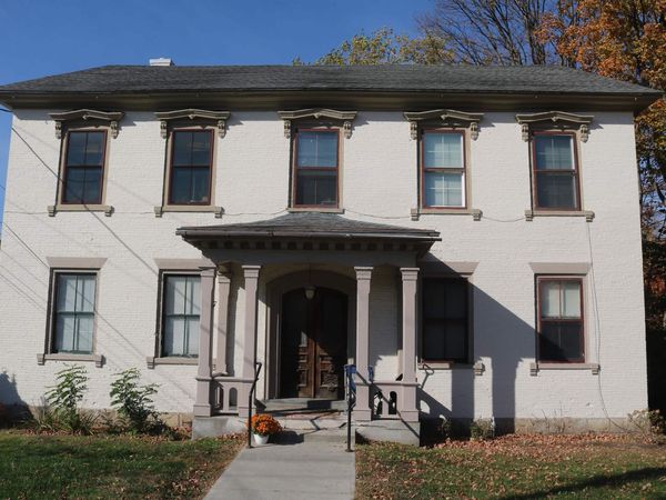 160 North Main Street, Unit 3, St. Albans City, VT 05478