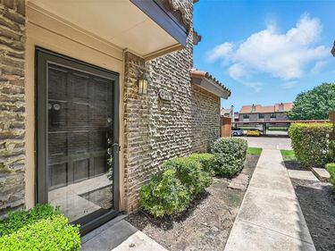 5626 Preston Oaks Road, Unit 22C, Dallas, TX 75254