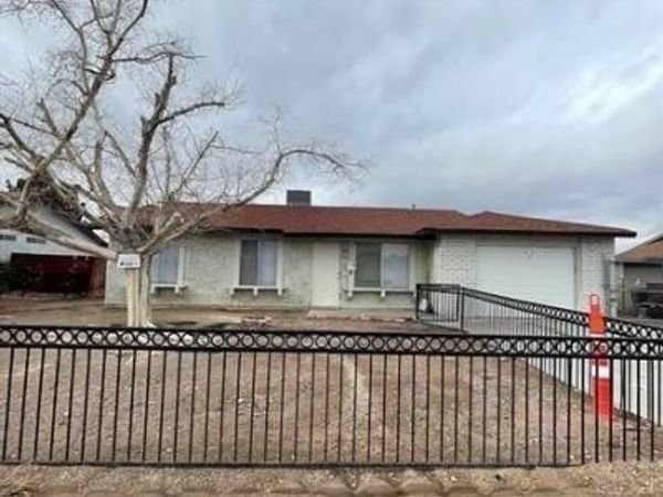 915 MAJOR Avenue, Henderson, NV 89015