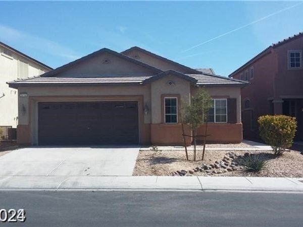 5116 Blue Rose Street, North Las Vegas, NV 89081