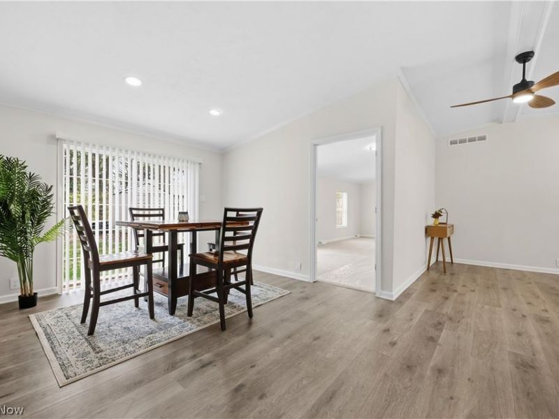 2806 Pomatan Avenue, Akron, OH 44312 Photo 9