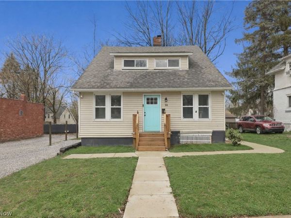 318 Pioneer Street , Akron, OH 44305