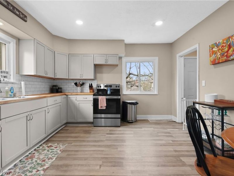 318 Pioneer Street, Akron, OH 44305 Photo 20