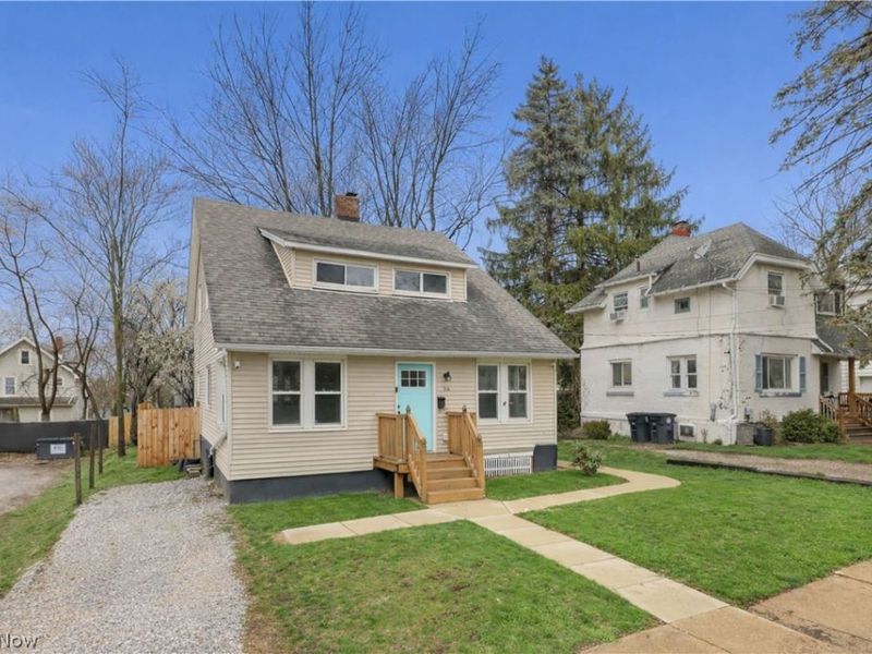 318 Pioneer Street, Akron, OH 44305 Photo 3