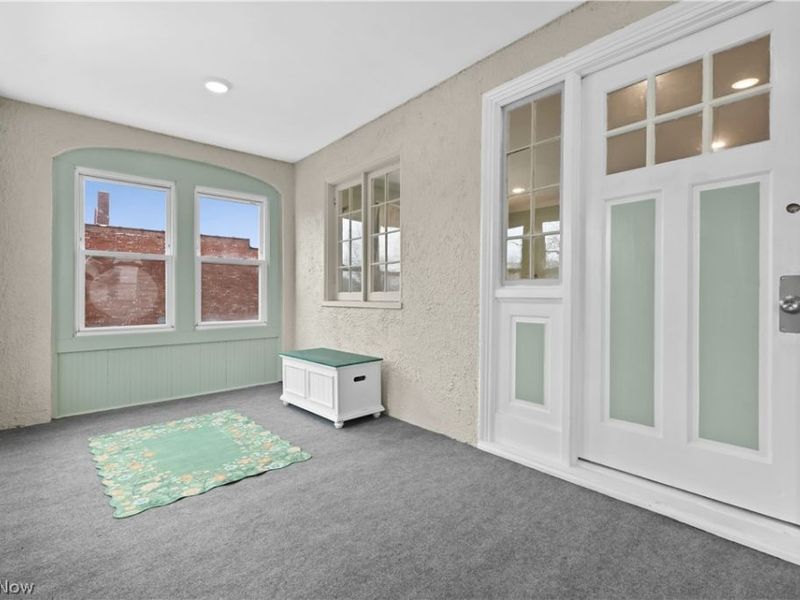 318 Pioneer Street, Akron, OH 44305 Photo 7