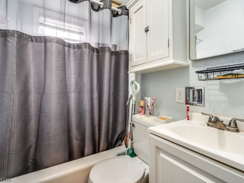 2666 10th Street, Cuyahoga Falls, OH 44221 Photo 14