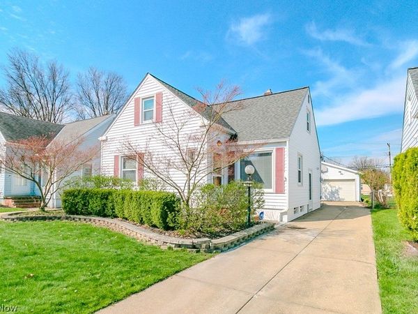 428 E 274th St, Euclid, OH 44132