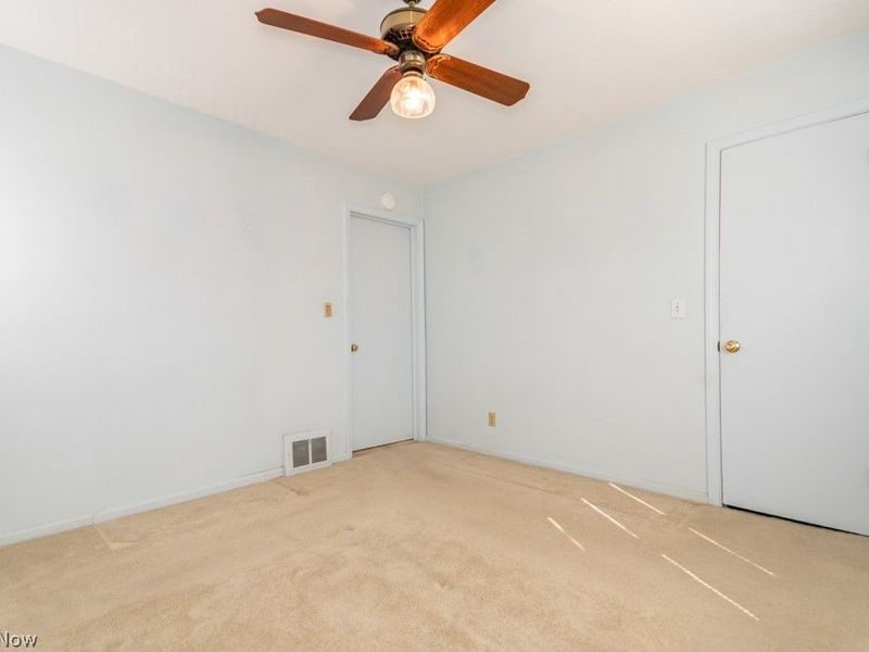 428 E 274th St, Euclid, OH 44132 Photo 17