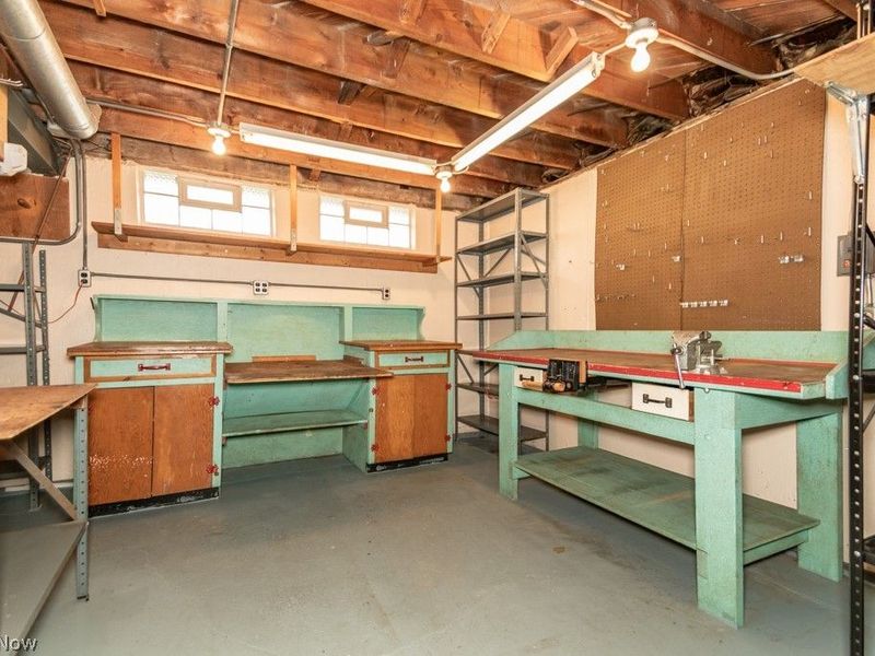 428 E 274th St, Euclid, OH 44132 Photo 39