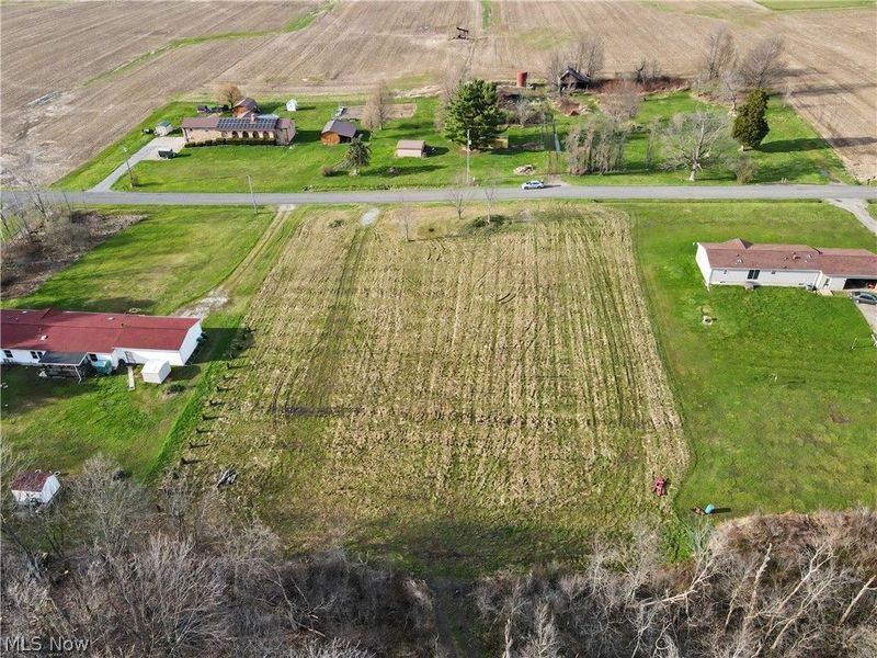 24865 Center Avenue, Alliance, OH 44601 Photo 2