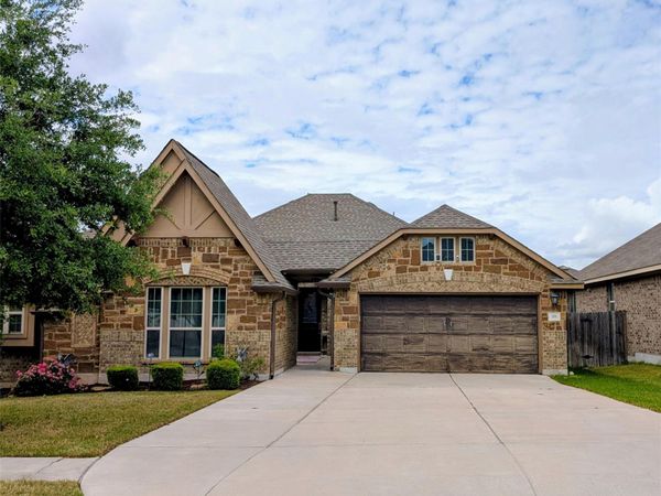 101 Lightcliff ST, Hutto, TX 78634