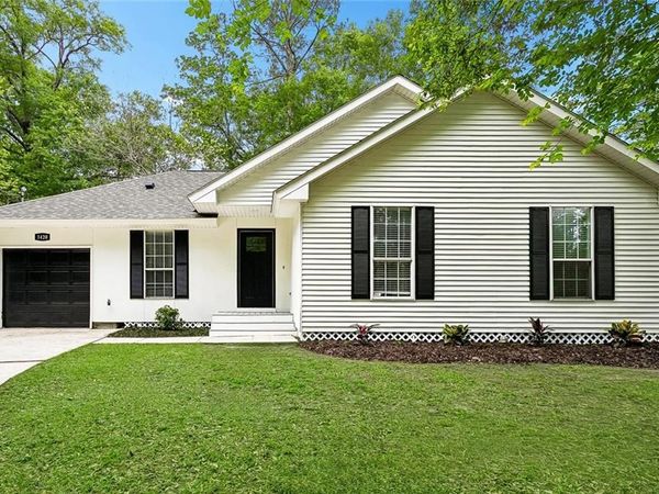 1420 W 20TH Avenue, Covington, LA 70433