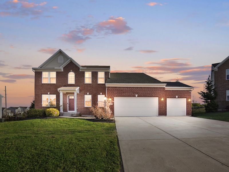 1818 Spring Meadows Drive, Xenia, OH 45385 Photo 1