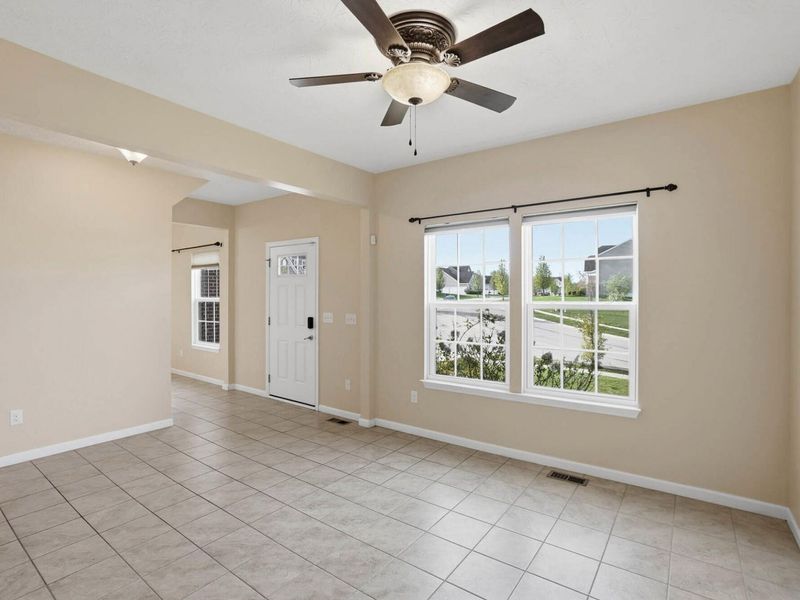 1818 Spring Meadows Drive, Xenia, OH 45385 Photo 10