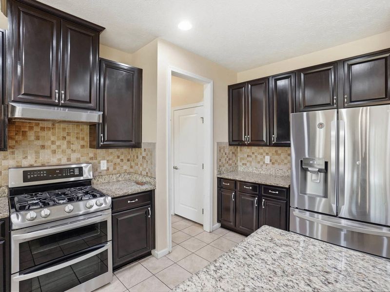 1818 Spring Meadows Drive, Xenia, OH 45385 Photo 14