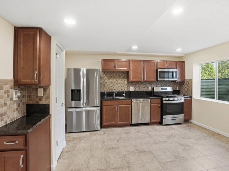 1818 Spring Meadows Drive, Xenia, OH 45385 Photo 42