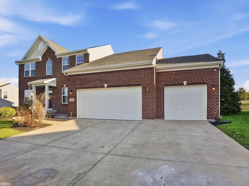 1818 Spring Meadows Drive, Xenia, OH 45385 Photo 5