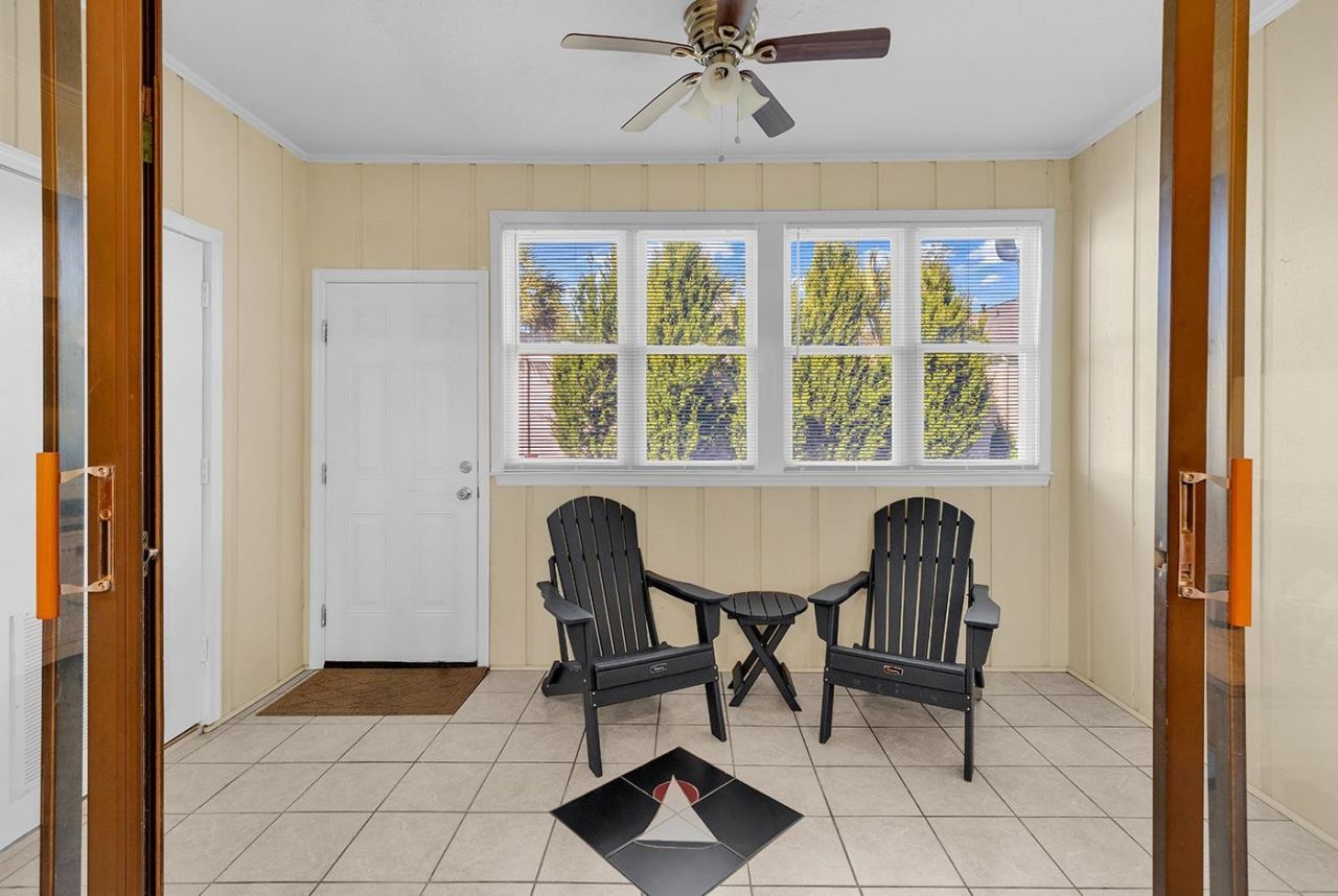 835 Villa Dr. Photo 22