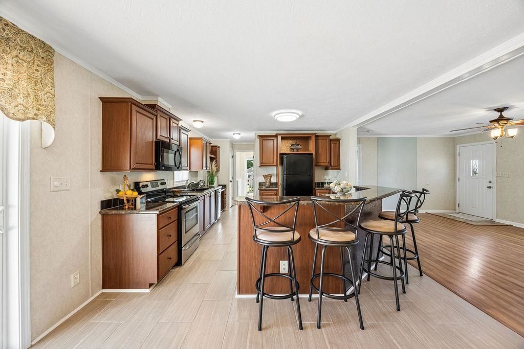 4385 Erie Dr. Photo 16