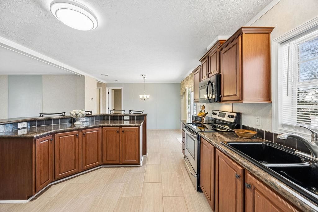 4385 Erie Dr. Photo 19