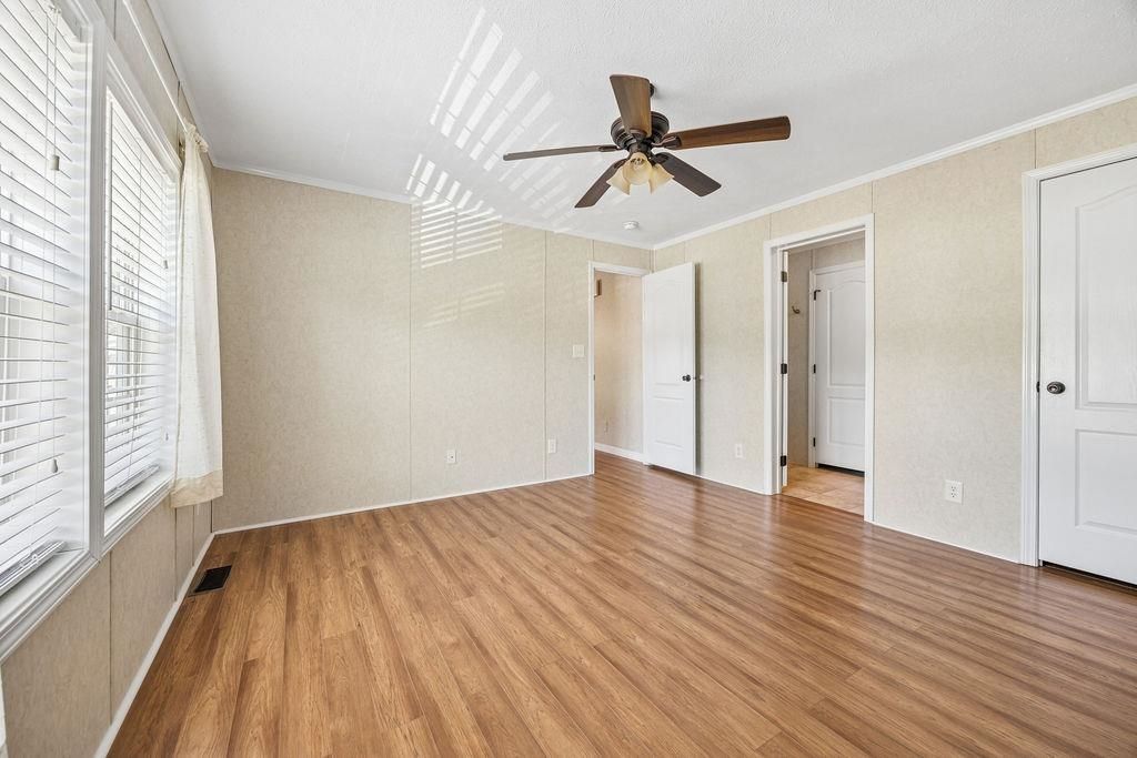 4385 Erie Dr. Photo 23