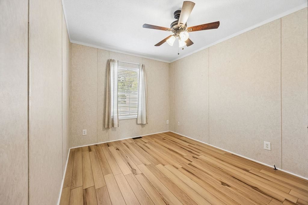 4385 Erie Dr. Photo 31