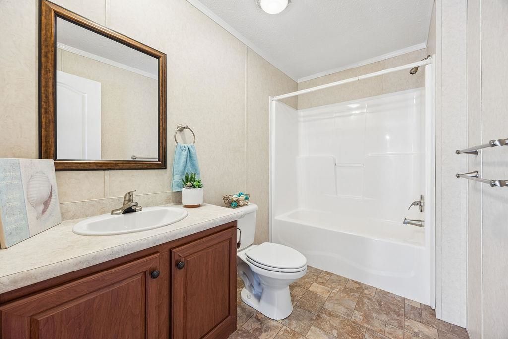 4385 Erie Dr. Photo 33