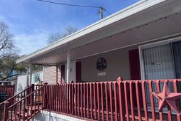 414 2nd Ave. S photo 4