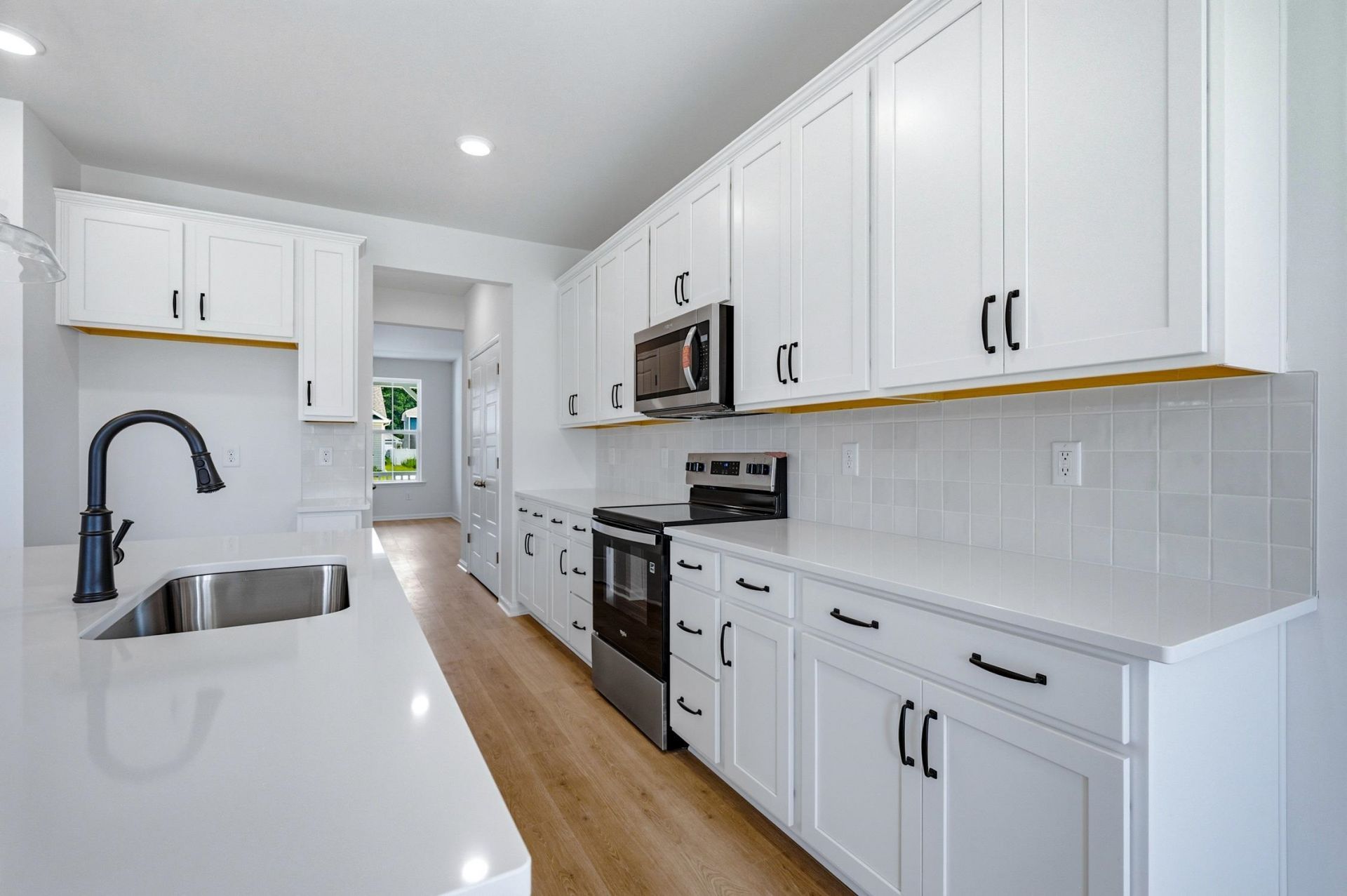 6017 Harness Ct. Photo 4