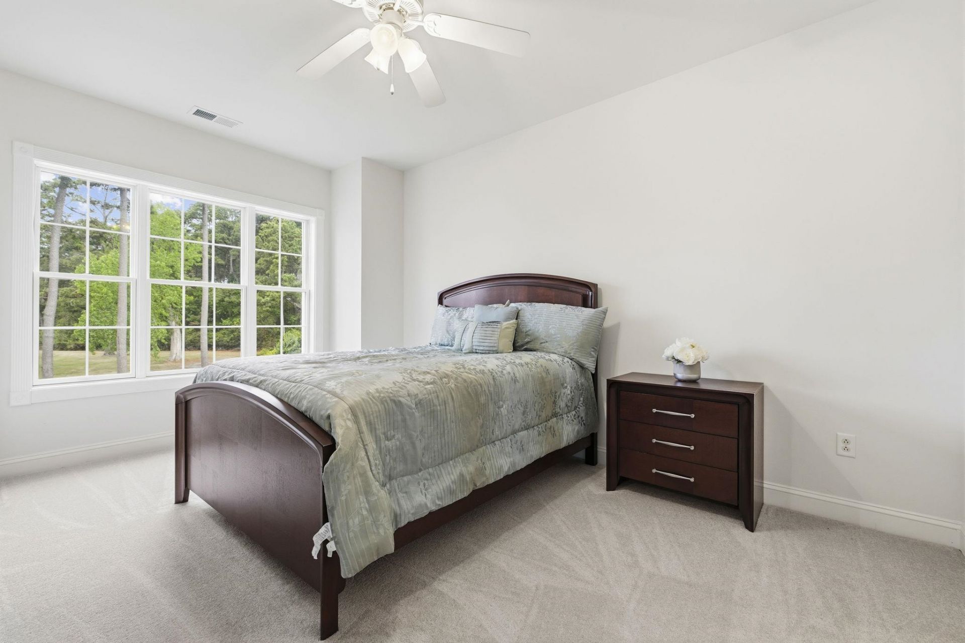 4870 Luster Leaf Circle  Photo 18