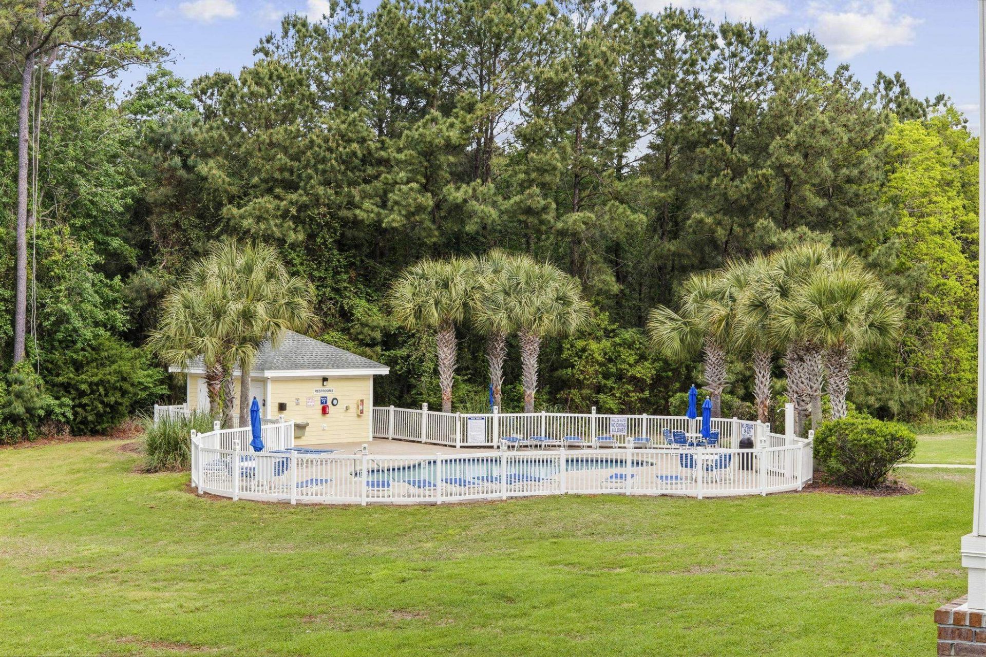 4870 Luster Leaf Circle  Photo 30