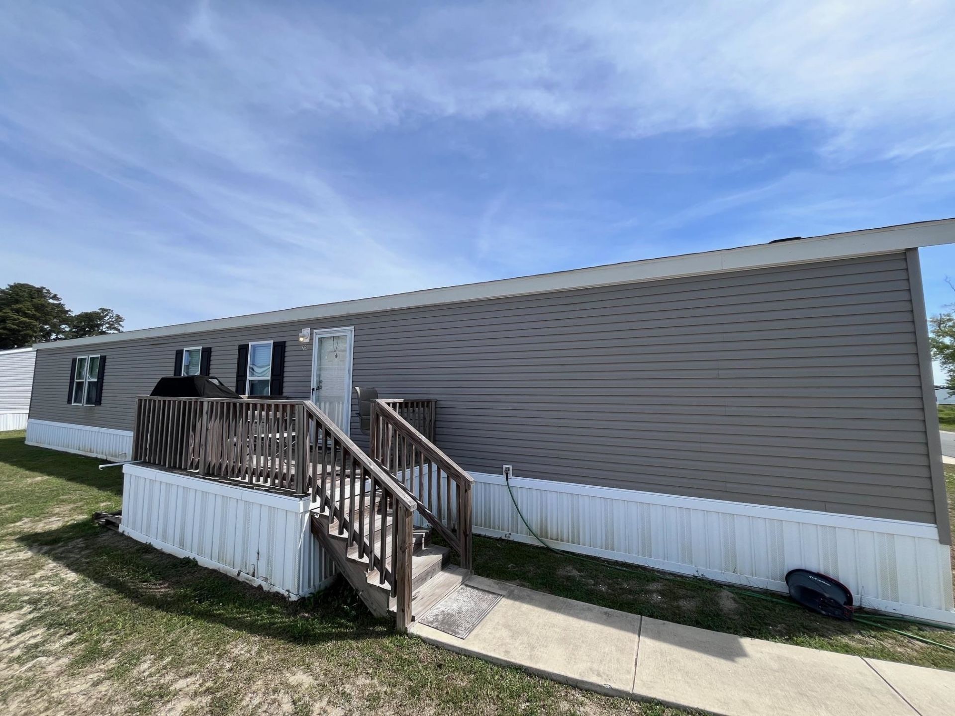 215 Air Stream Dr. Photo 10