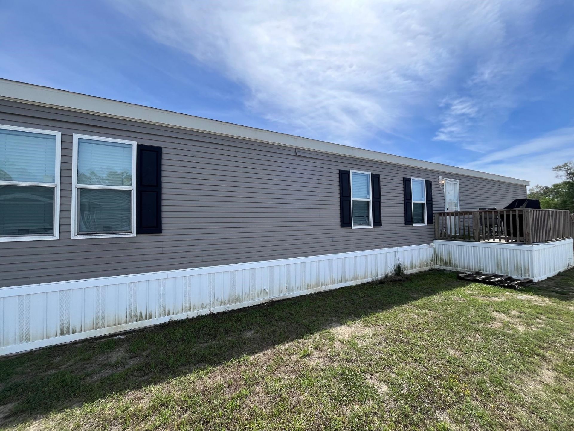 215 Air Stream Dr. Photo 16