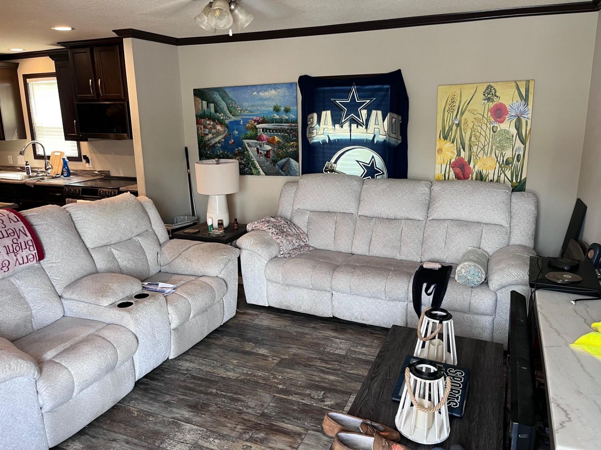 215 Air Stream Dr. Photo 27