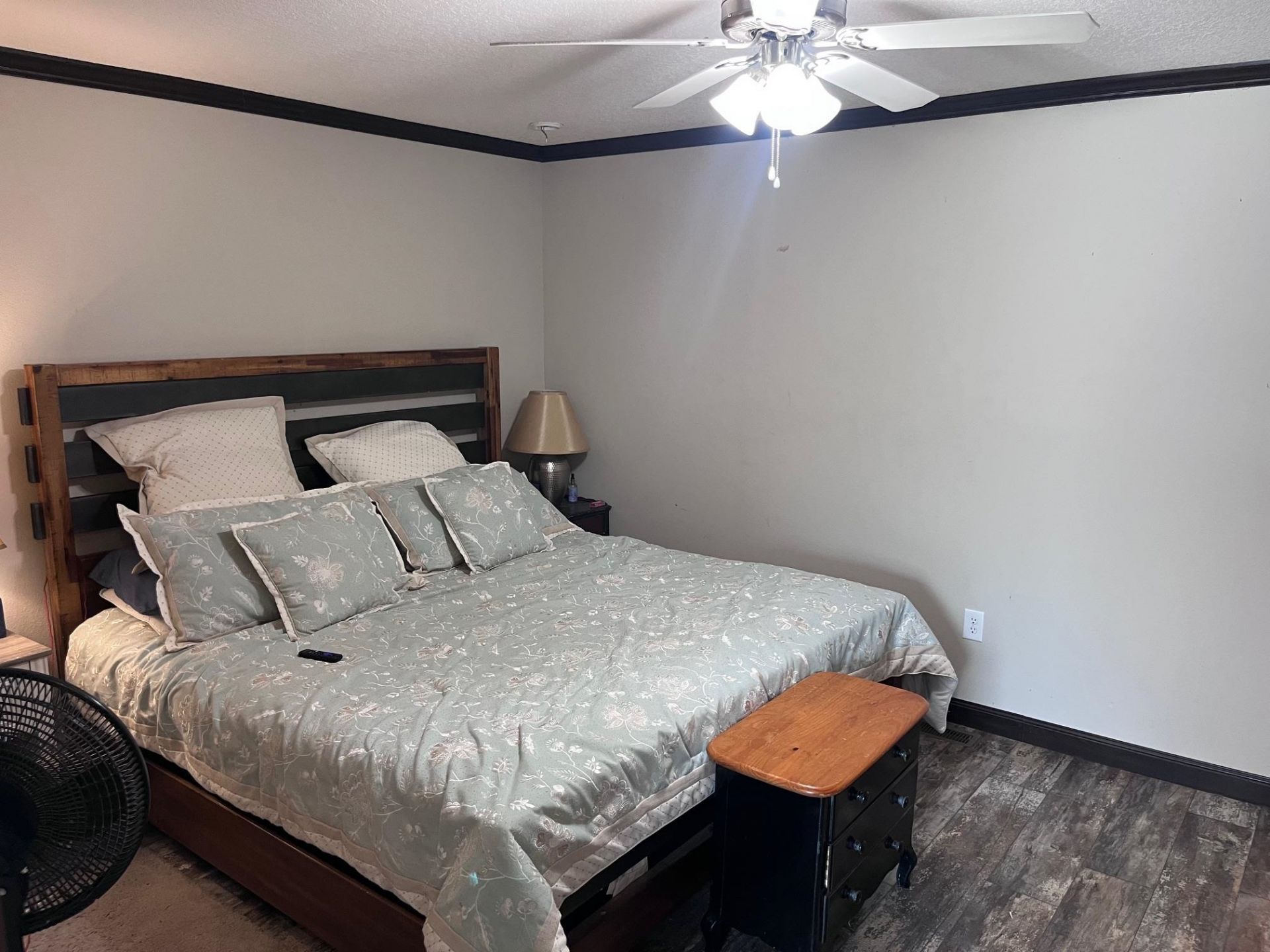 215 Air Stream Dr. Photo 31